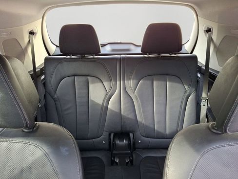 Used 2020 BMW X7 xDrive40i w/ Premium Package image 11