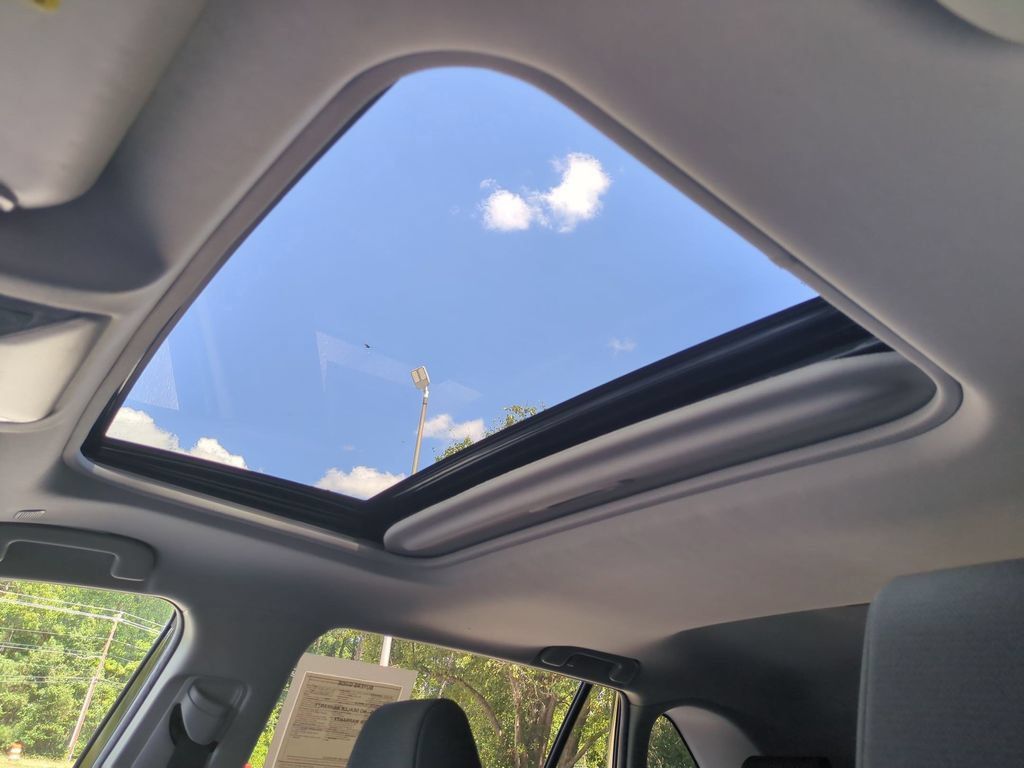 Used 2024 Toyota RAV4 XLE w/ Convenience Package AWD/4WD image 29