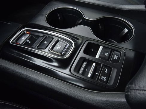 Used 2023 Honda Pilot EX-L image 25