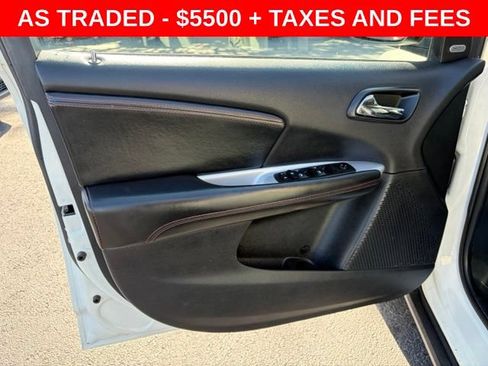 Used 2019 Dodge Journey GT FWD image 12