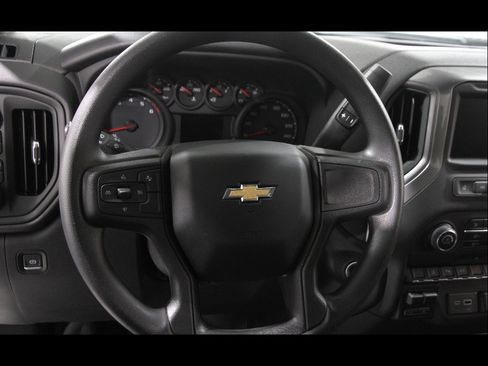Used 2024 Chevrolet Silverado 2500 W/T image 8