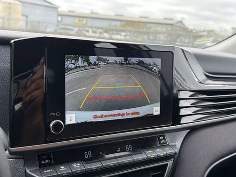 Certified 2025 Toyota Camry LE image 28