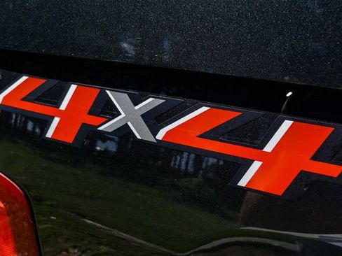 Used 2018 Chevrolet Silverado 1500 LTZ w/ LTZ Plus Package image 41