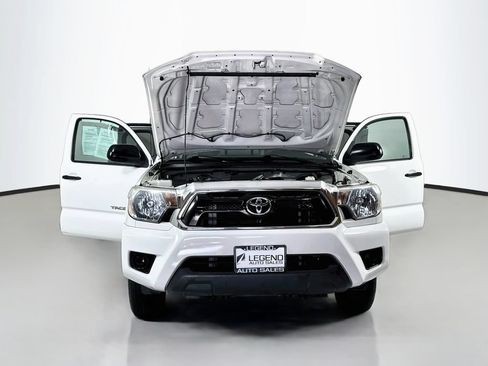 Used 2015 Toyota Tacoma 2WD Access Cab w/ SR5 Package image 12