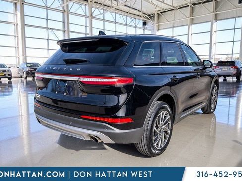 Used 2022 Lincoln Corsair AWD w/ Equipment Group 101A image 32