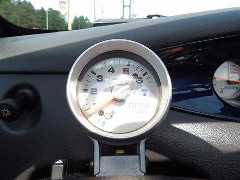 Used 2001 Chrysler Prowler RWD image 18