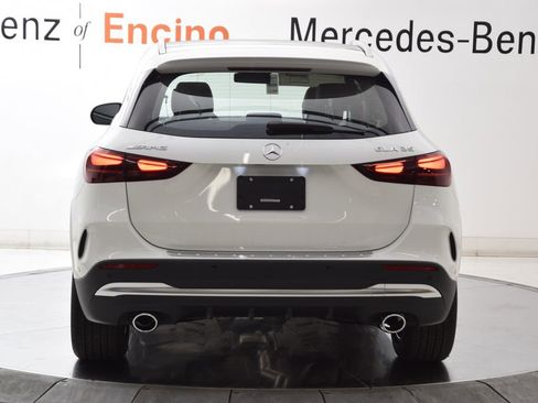New 2026 Mercedes-Benz GLA 35 AMG 4MATIC image 5