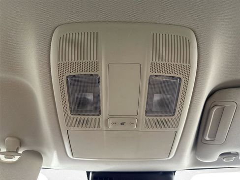 Used 2021 MAZDA CX-5 Touring image 21