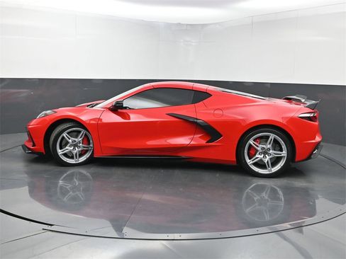 Used 2023 Chevrolet Corvette Stingray Coupe w/ Z51 Performance Package image 38