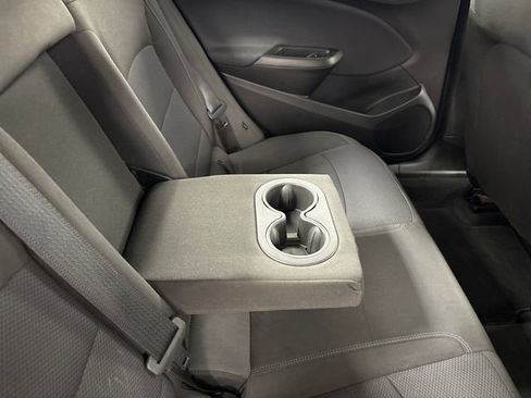 Used 2019 Chevrolet Cruze LT image 21