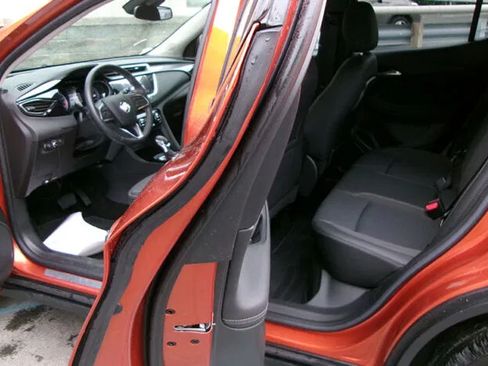 Used 2023 Buick Encore GX Select FWD image 13