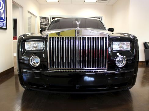 Used 2007 Rolls-Royce Phantom Sedan RWD image 1