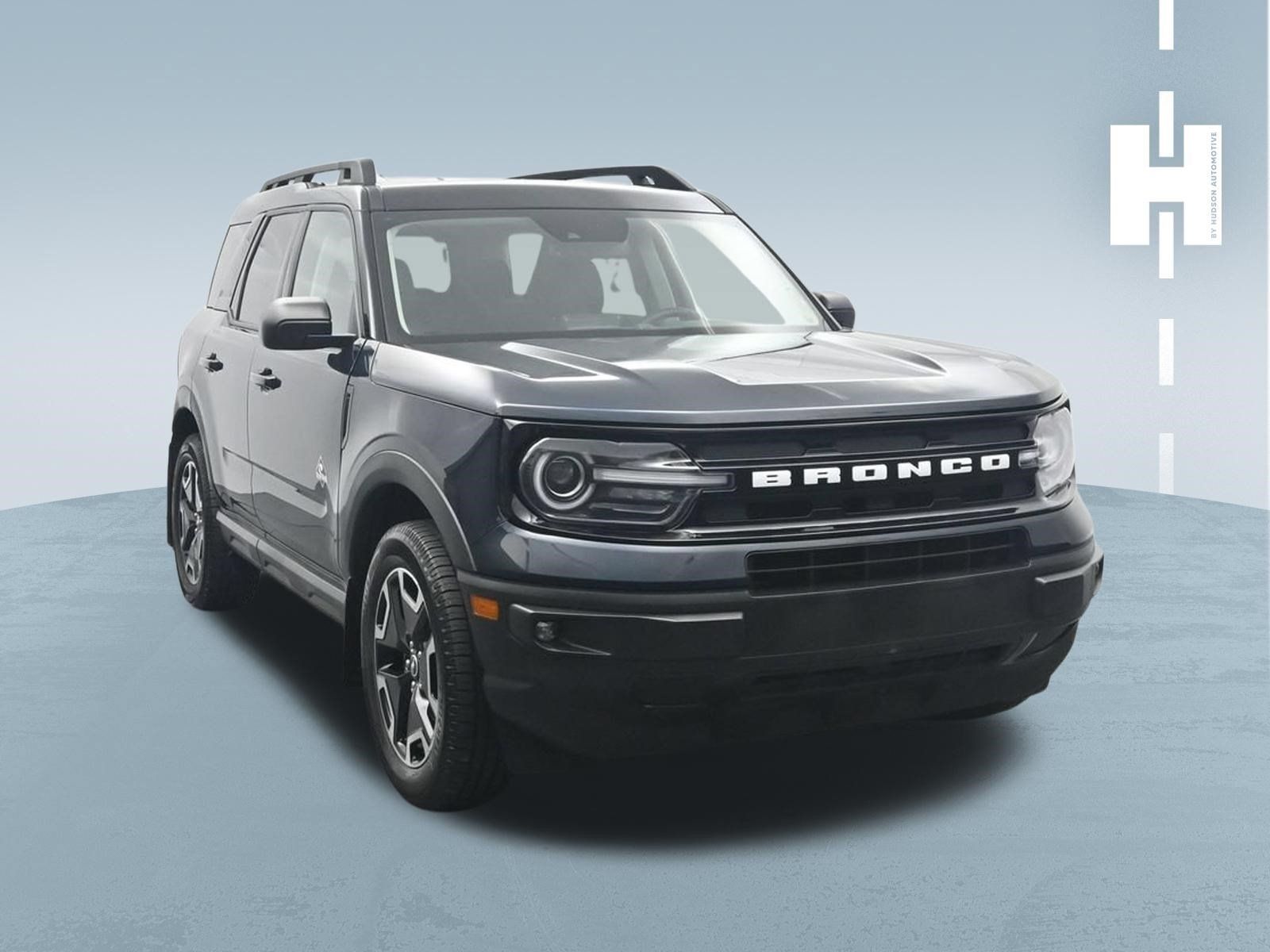 Used 2022 Ford Bronco Sport Outer Banks w/ Tech Package AWD/4WD image 3