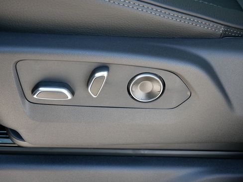 New 2026 GMC Sierra 2500 Denali w/ Denali Reserve Package image 17