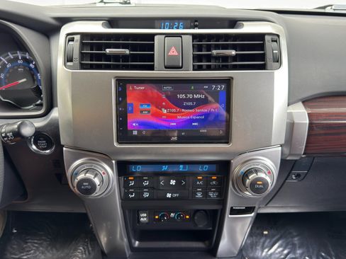 Used 2018 Toyota 4Runner Limited AWD/4WD image 24