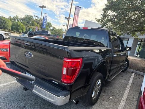 Used 2021 Ford F150 XLT w/ Equipment Group 302A High RWD image 11