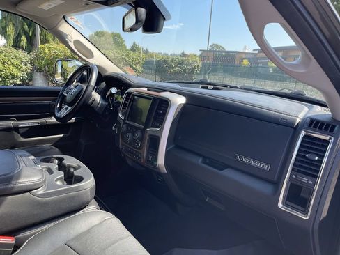 Used 2018 RAM 2500 Laramie w/ Cold Weather Group AWD/4WD image 30