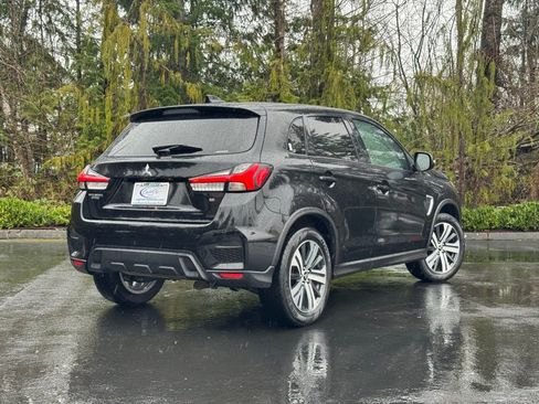 Used 2024 Mitsubishi Outlander Sport SE AWD/4WD image 18