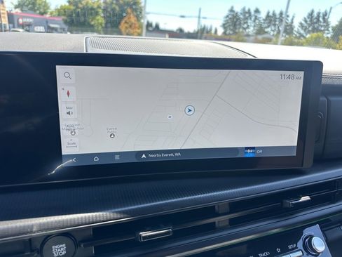 Used 2025 Hyundai Santa Fe Calligraphy image 22