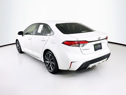Used 2021 Toyota Corolla SE image 5