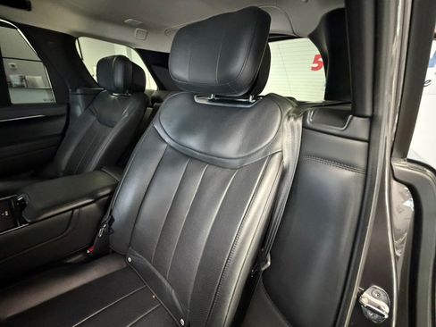 Used 2022 Land Rover Range Rover Long Wheelbase First Edition image 27