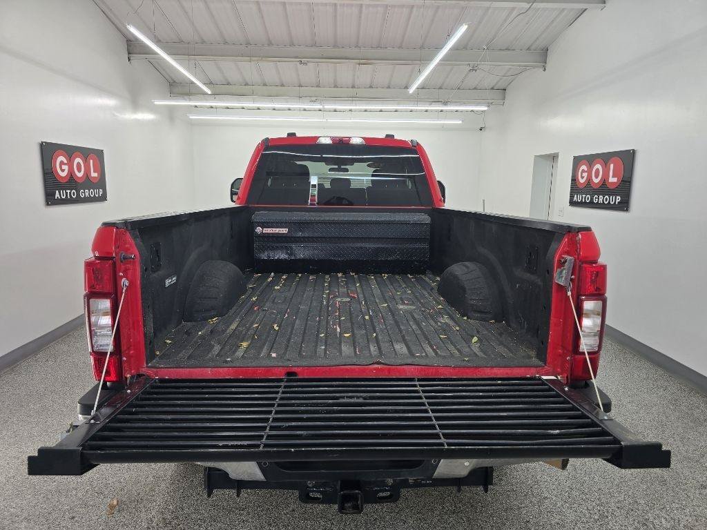 Used 2022 Ford F250 XLT w/ XLT Value Package AWD/4WD image 6