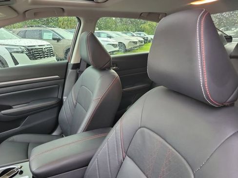 Used 2025 Nissan Altima 2.5 SR w/ SR Premium Package FWD image 17