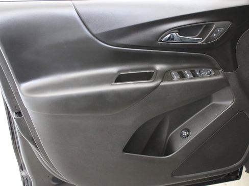 Used 2024 Chevrolet Equinox LT w/ LPO, Cargo Package AWD/4WD image 22