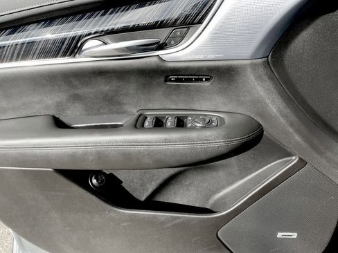 Certified 2024 Cadillac XT6 Premium Luxury w/ Technology Package image 37