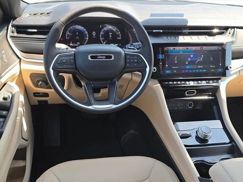 New 2026 Jeep Grand Cherokee L Limited AWD/4WD image 6