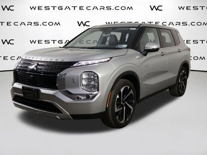 Used 2024 Mitsubishi Outlander SE