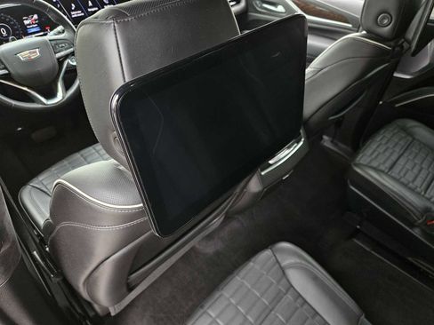 Used 2023 Cadillac Escalade Sport Platinum w/ Heavy-Duty Trailer Package image 30