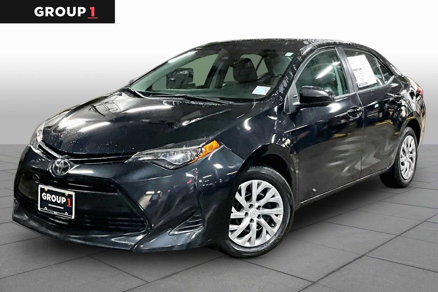 Used 2019 Toyota Corolla LE w/ Carpet Mat Package (TMS) FWD image 1