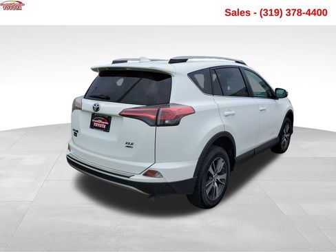 Used 2018 Toyota RAV4 XLE w/ Plus Extra Value Package AWD/4WD image 5