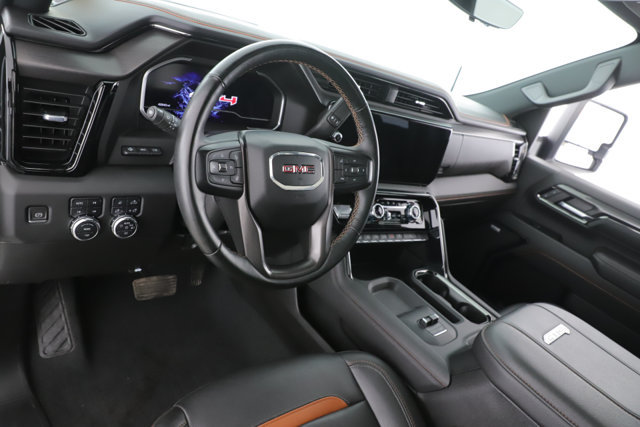 Used 2024 GMC Sierra 2500 AT4 w/ Technology Package AWD/4WD image 17