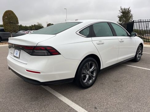 Used 2024 Honda Accord EX image 4