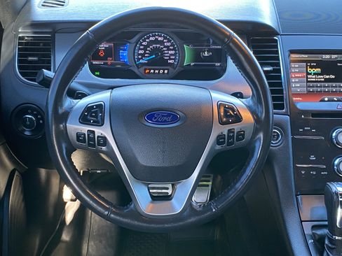 Used 2015 Ford Taurus SHO image 10