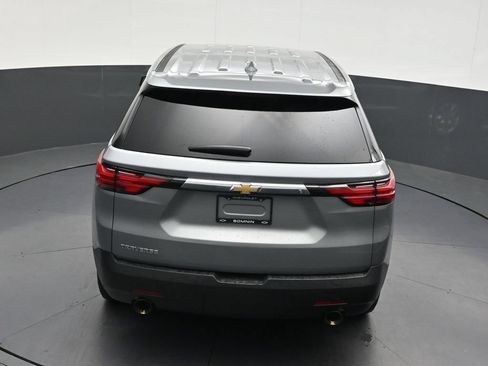 Used 2023 Chevrolet Traverse LS FWD image 19