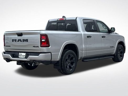 Used 2025 RAM 1500 Big Horn AWD/4WD image 7