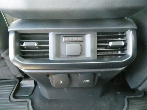 Certified 2023 Ford F150 Raptor w/ Raptor Carbon Fiber Package AWD/4WD image 20