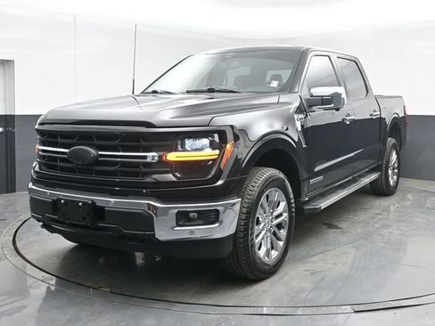 Used 2025 Ford F150 XLT w/ Equipment Group 303A High AWD/4WD image 10