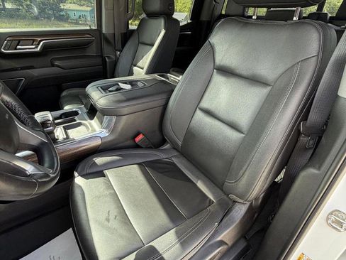 Used 2022 Chevrolet Silverado 1500 LT Trail Boss w/ LT Trail Boss Premium Package image 10