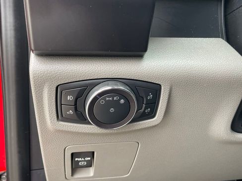 Used 2019 Ford F150 XL w/ Equipment Group 101A Mid RWD image 11