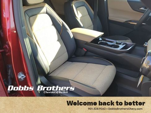 New 2026 Chevrolet Equinox ACTIV w/ Convenience Package III FWD image 27