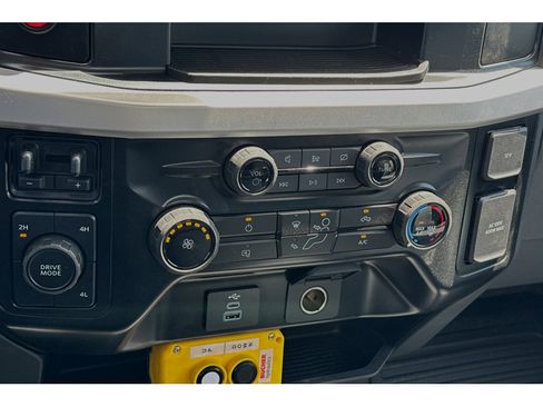 New 2024 Ford F550 4x4 Regular Cab Super Duty image 16