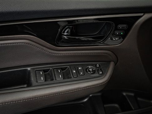 Used 2018 Honda Odyssey Elite image 27