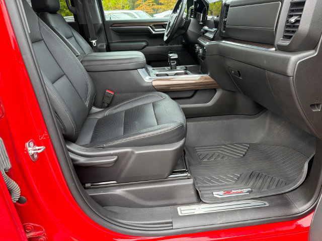 Used 2023 Chevrolet Silverado 1500 RST AWD/4WD image 13