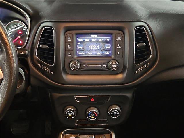 Used 2018 Jeep Compass Sport FWD image 14