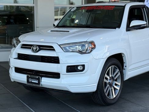 Used 2022 Toyota 4Runner TRD Sport image 3