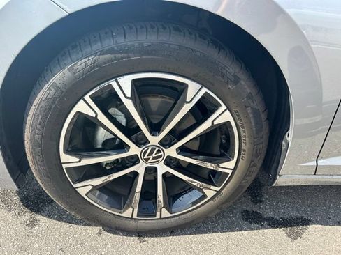 Used 2023 Volkswagen Jetta Sport FWD image 15